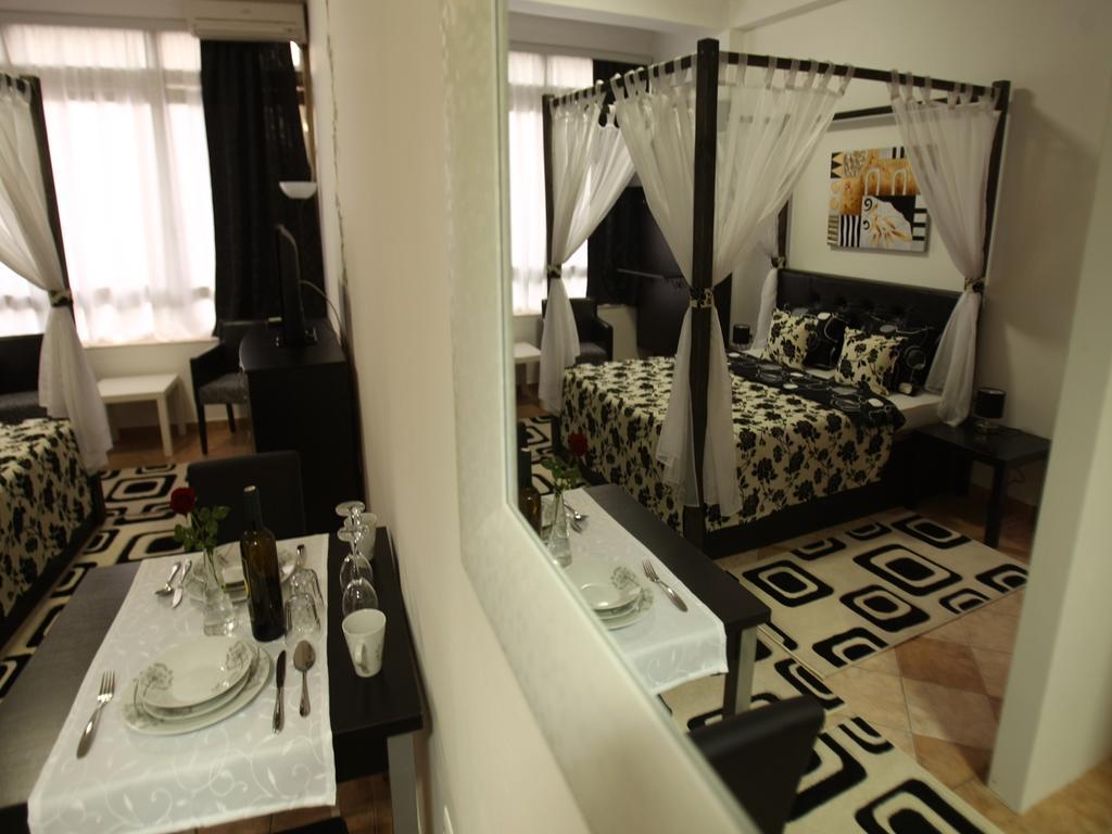 Apart Hotel Kalonis Скопие Стая снимка