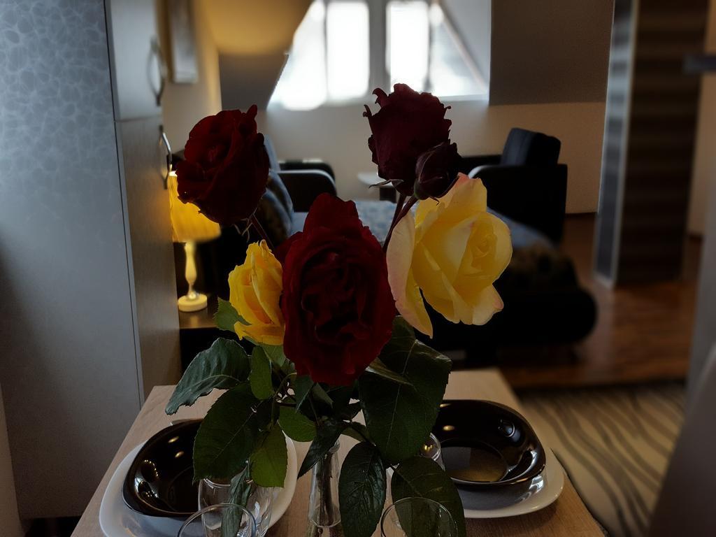 Apart Hotel Kalonis Скопие Екстериор снимка