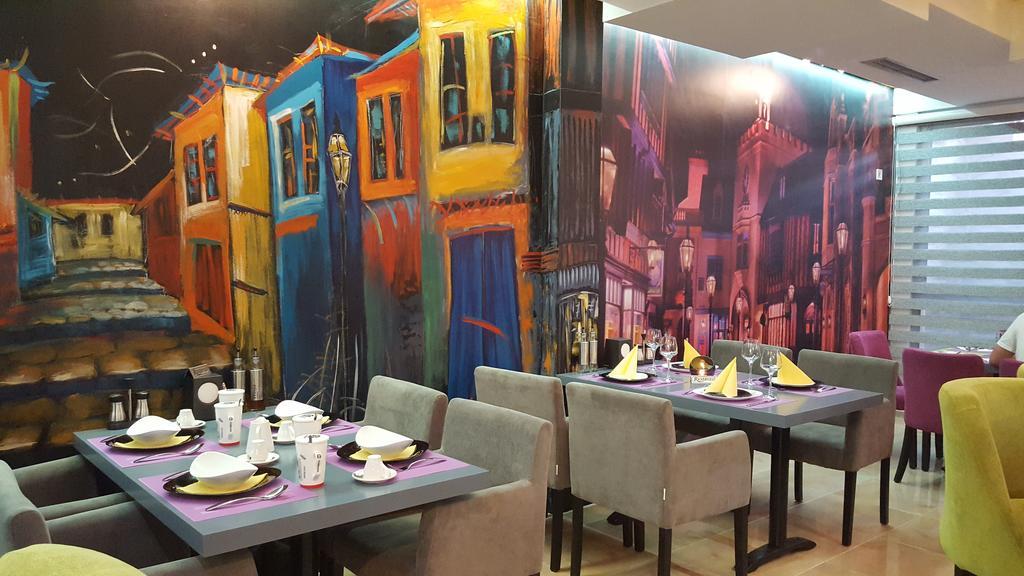Apart Hotel Kalonis Скопие Екстериор снимка